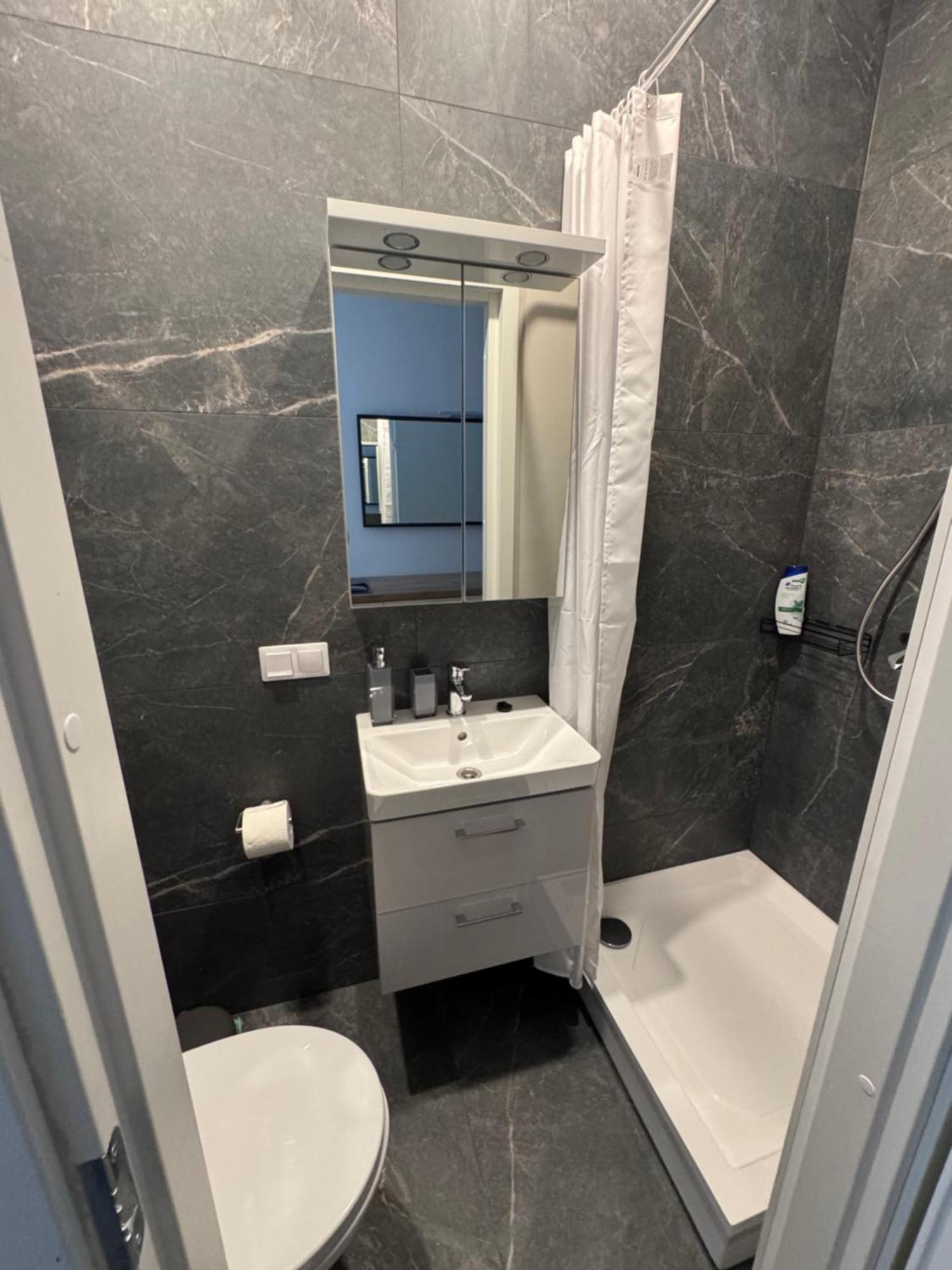 Smart Center - Near Old Town Apartamento